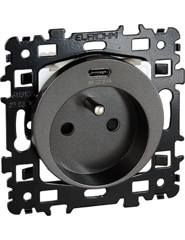 Square Prise combinée 2P+T + USB C - Vulcain