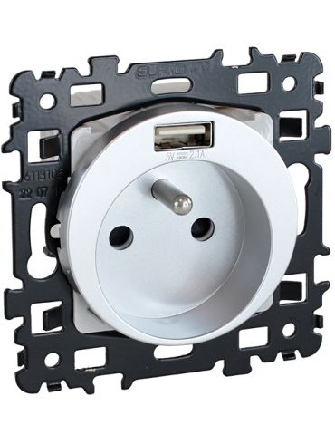 SQUARE Prise 2P+T + USB A SILVER